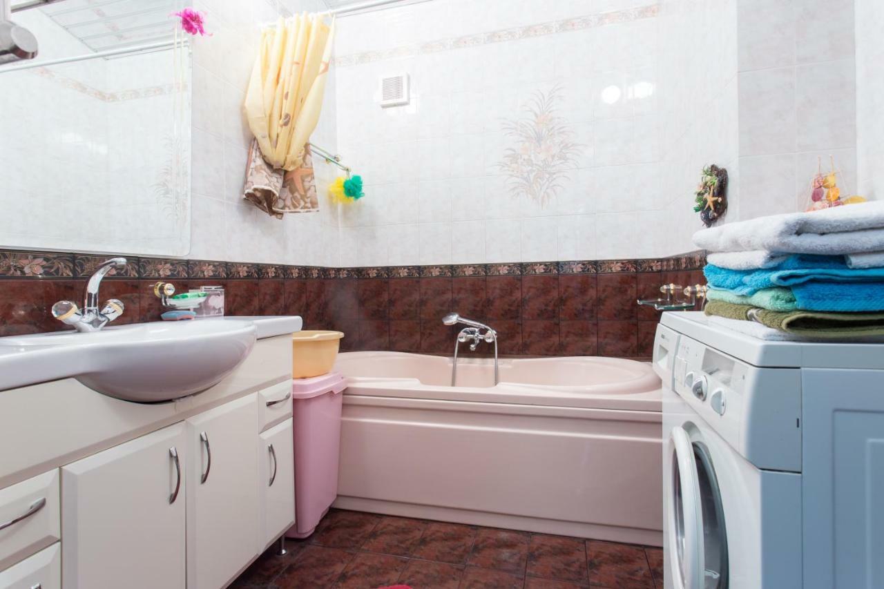 Apartment In The Center Of חארקיב מראה חיצוני תמונה
